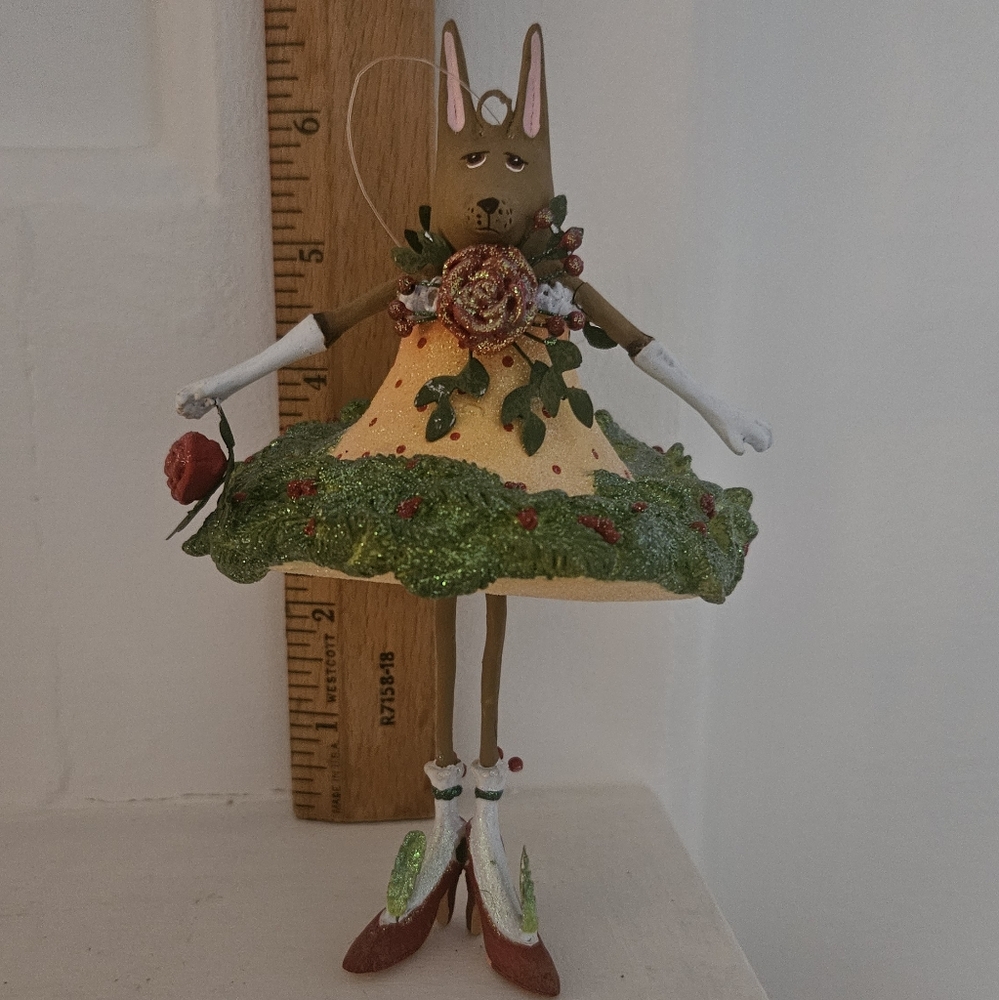 Krinkles by artist Patience Brewster of Man's Best Friend ornament.